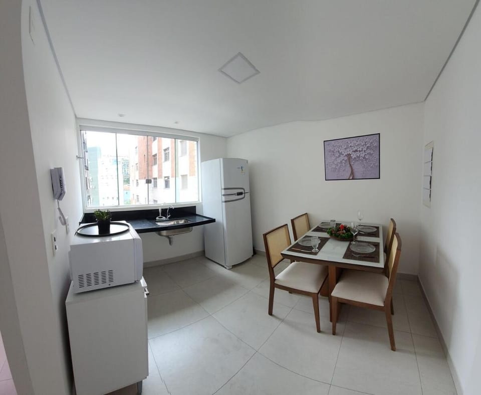 Duplex 2 quartos! Academia, Lavanderia, Piscina, 2 Vagas Garagem! Apartment in Belo Horizonte