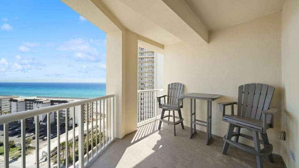 Grand Panama T2-703 Apartment in Panama City Beach