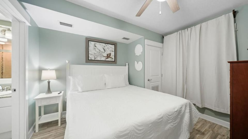 Grand Panama T2-703 Apartment in Panama City Beach