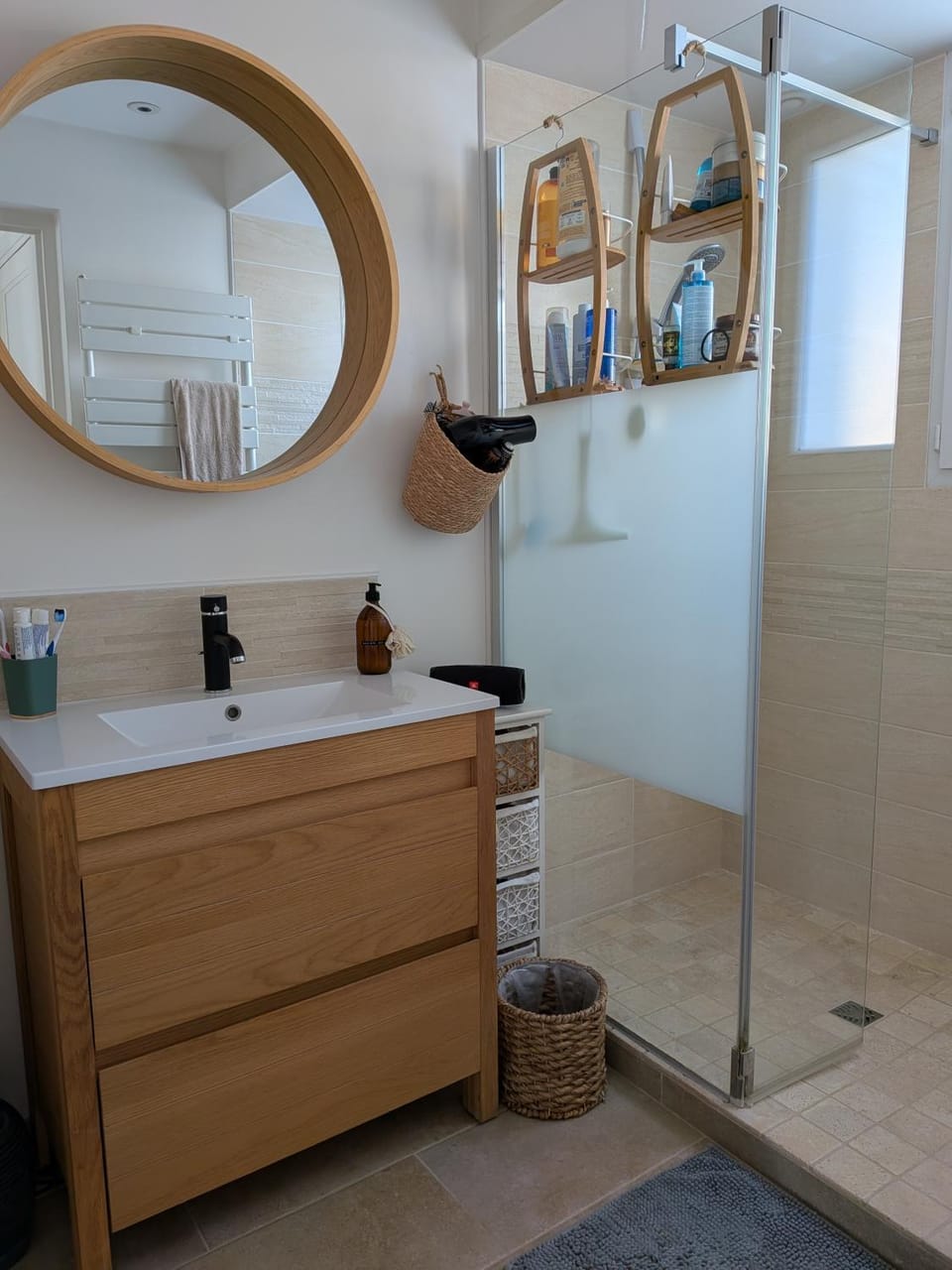 Chambre cocooning à 15min du circuit des 24H Vacation rental in Le Mans