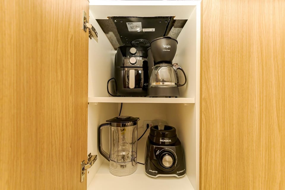 Coffee/tea facilities, Kitchen or kitchenette