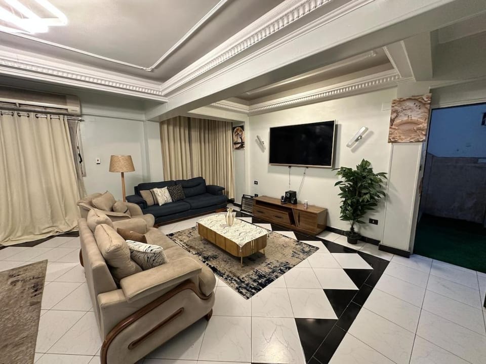 شقة متوسطة Apartment in Egypt