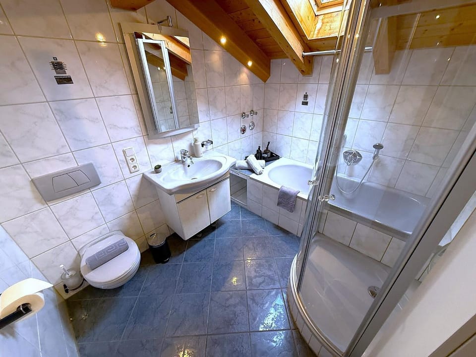 Shower, Bathroom, Bath