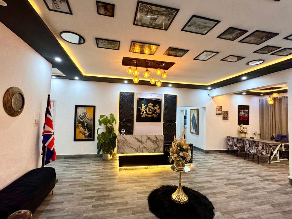 Living room, Lobby or reception