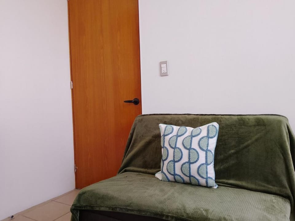 Casa Campestre Amplia y Nueva en Tláhuac CDMX, Cerca metro Zapotitlán House in Mexico City