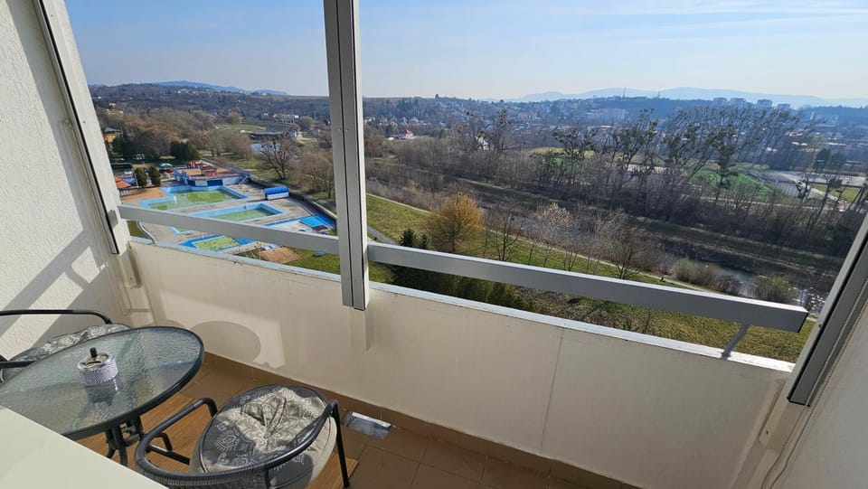 View (from property/room), Balcony/Terrace