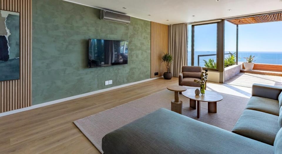 Luxury Villa with Heated Pool, Sauna & Ice Bath Villa in Cape Town