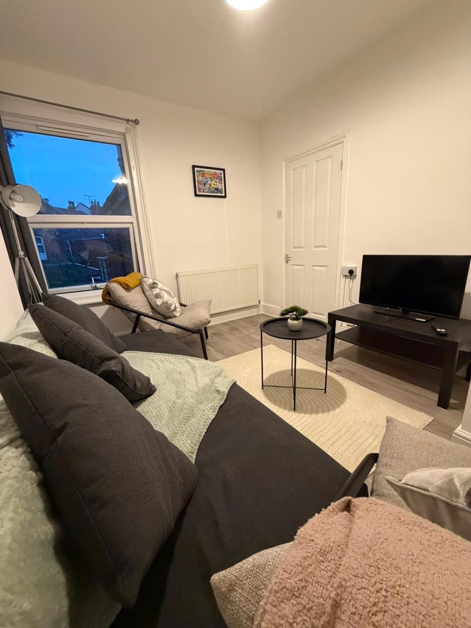 2 Bed flat - Sleeps 4 Parking - Wi-Fi - sofa bed Apartment in Bristol