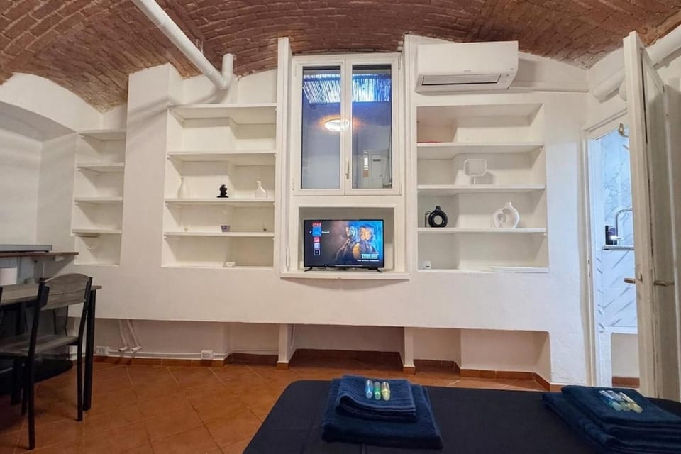 Elegant Loft Piazza 5 Giornate, Dateo Apartment in Milan