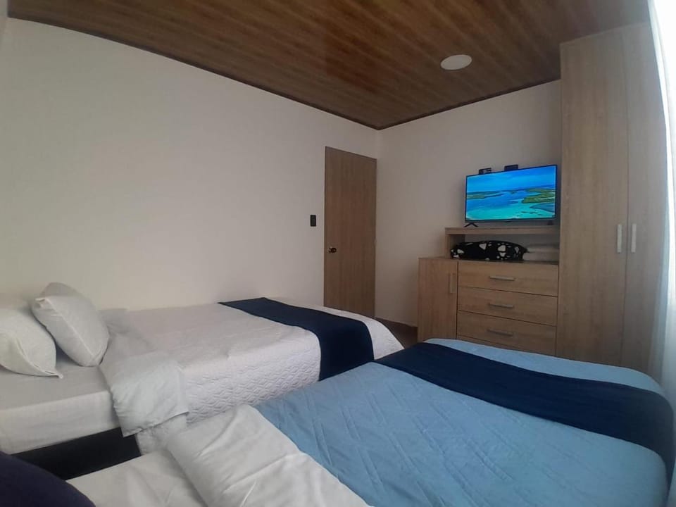 TV and multimedia, Bedroom, wardrobe