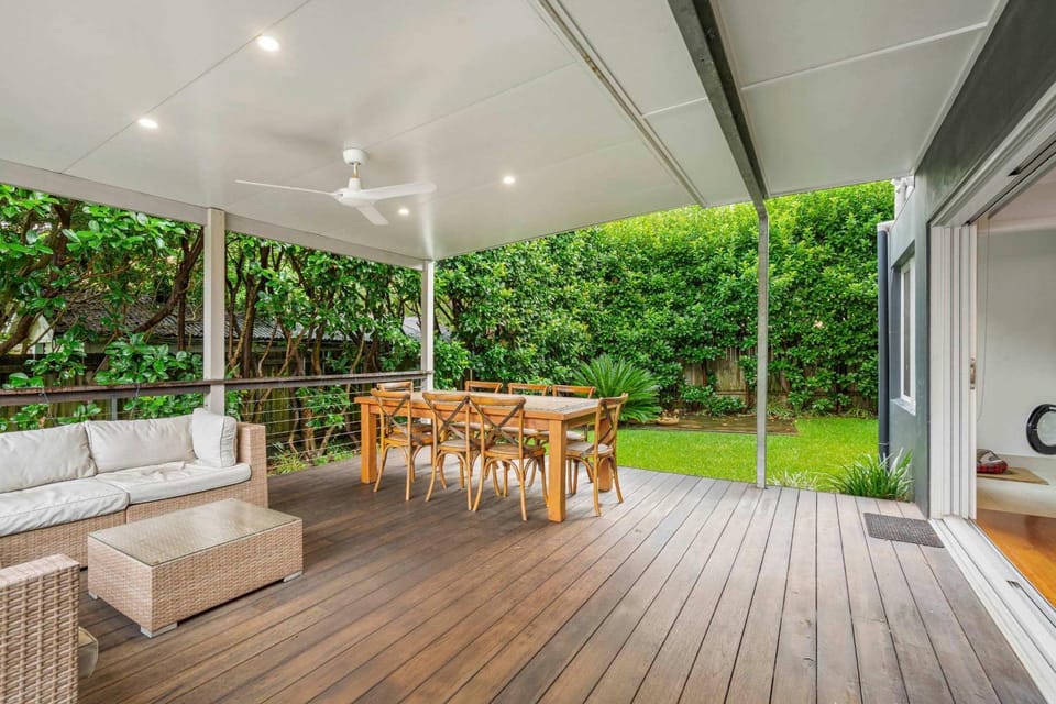 Hideaways by Coast Hosting House in Terrigal