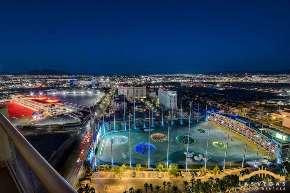 MGM Signature-27-820 1Br 2Ba F1 Pits Suite Balcony House in Las Vegas Strip