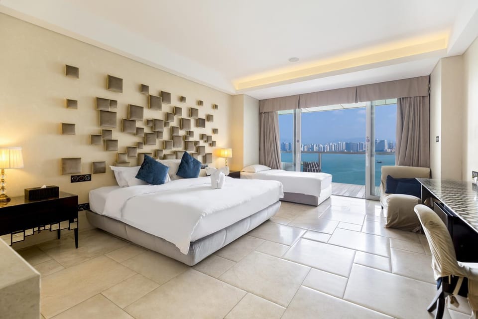 三亚凤凰岛悦佳酒店 Apartment hotel in Sanya