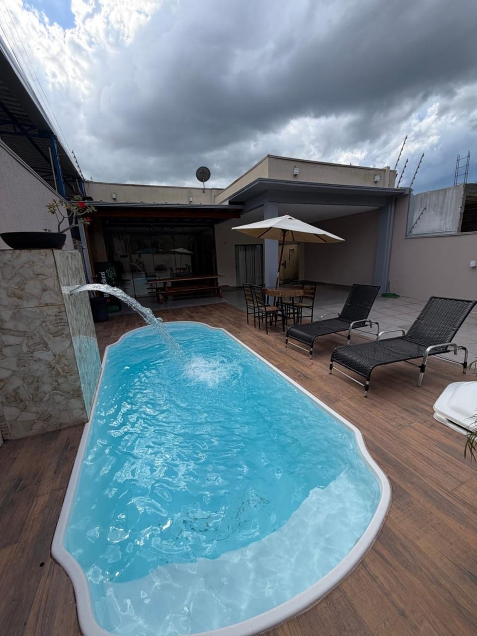 casa conforto e piscina House in Sinop