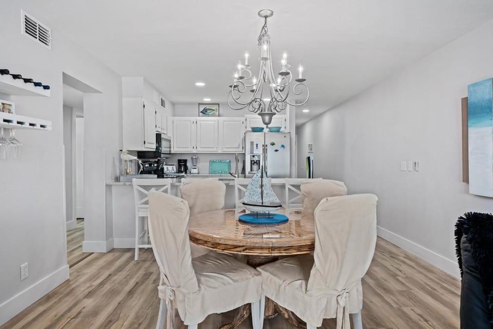 La Mirage 111 House in Port Aransas