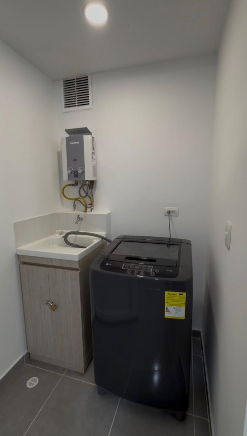 Moderno apto cerca Piscilago y zona turística Apartment in Girardot