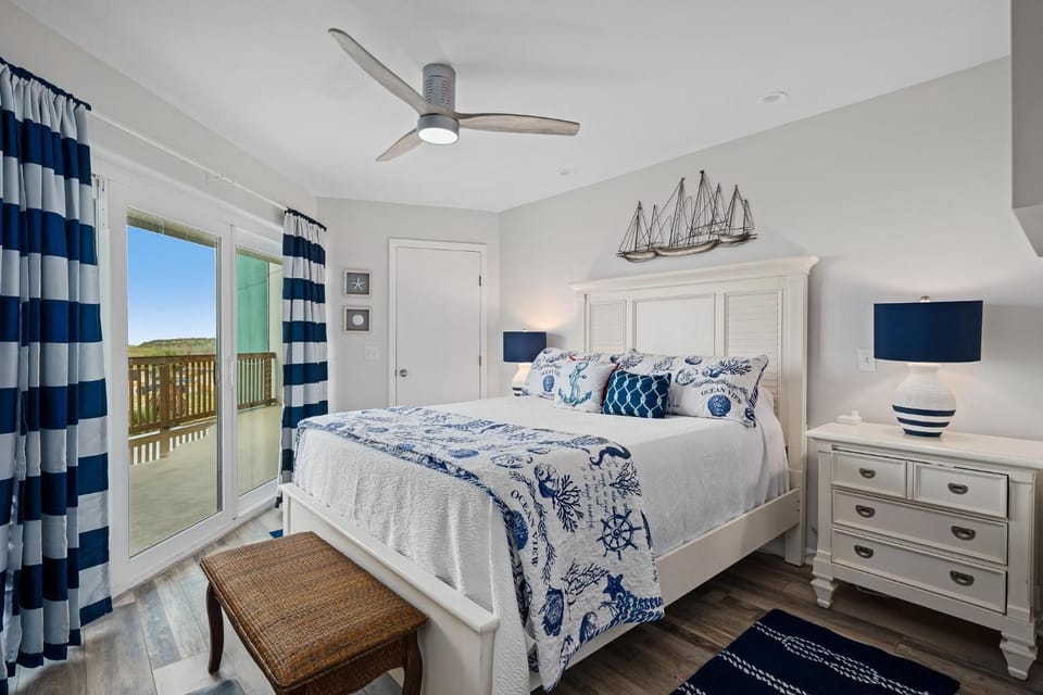 La Mirage 112 House in Port Aransas
