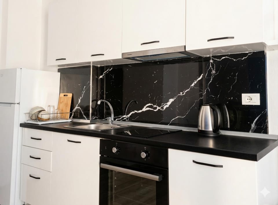 Kitchen or kitchenette, kitchen