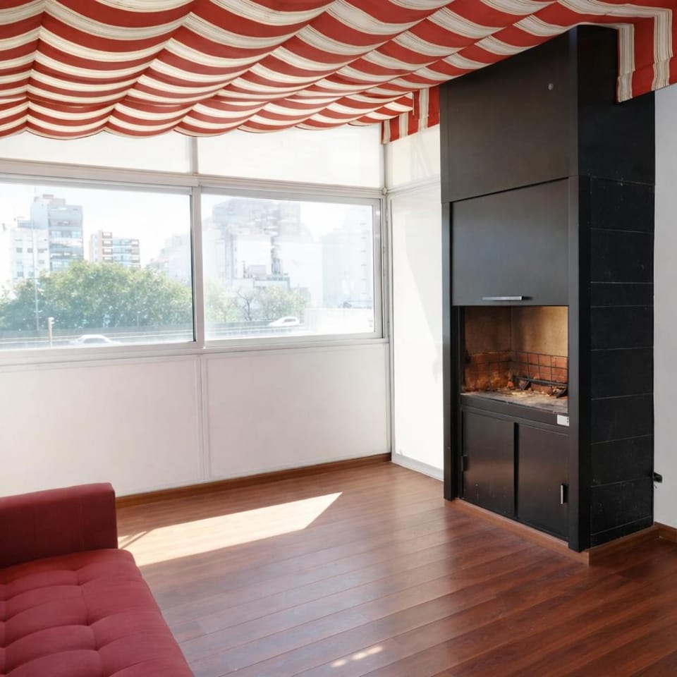 Luminoso 4 ambientes, terraza con parrilla - Zona Céntrica Htal Garrahan Apartment in Buenos Aires
