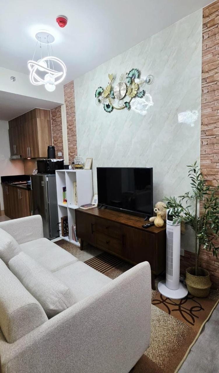 Mall of Asia near Airport Shore 3 residence Apartment in Pasay