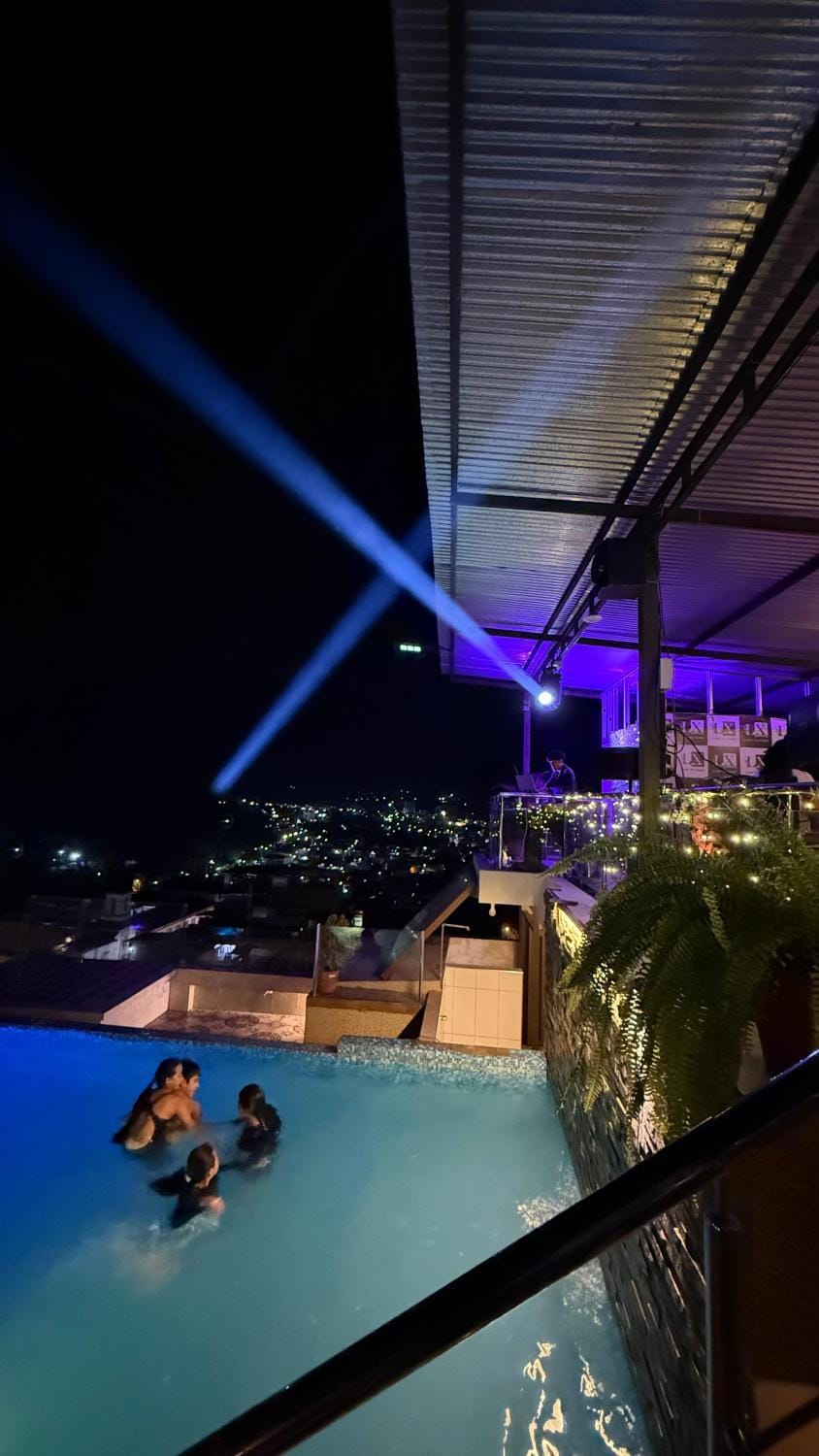 Hotel Luxor Selva Hotel in Department of Pasco