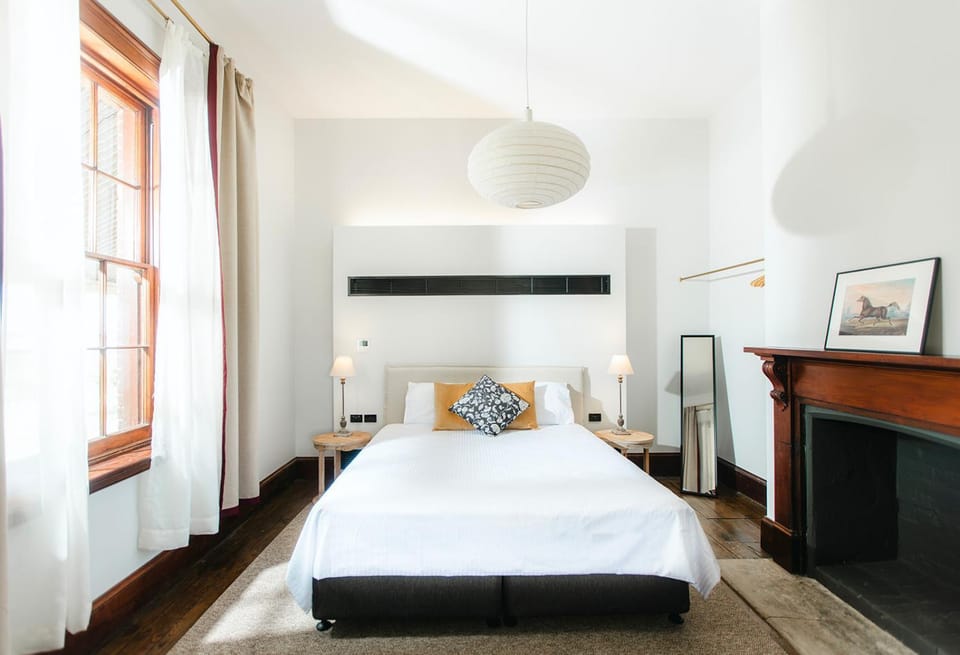 Thomas House | Saumarez Homestead House in Armidale