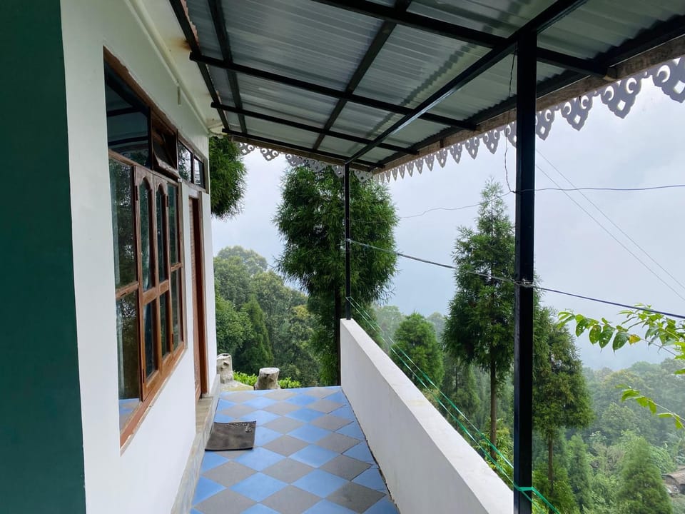 Rai Newas Homestay Vacation rental in West Bengal