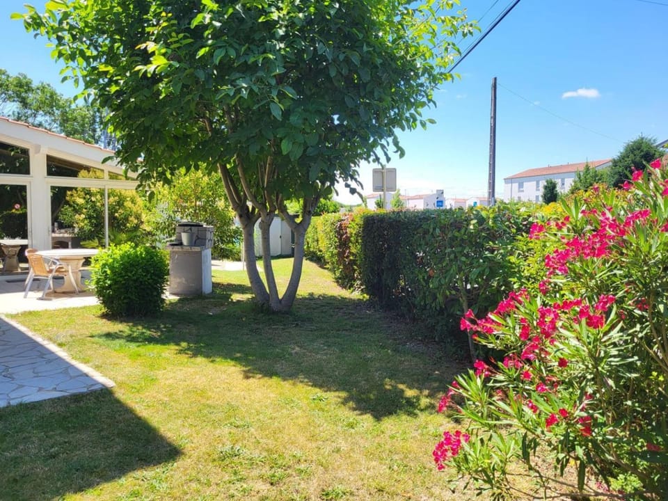 Maison venitia t5 House in Occitanie