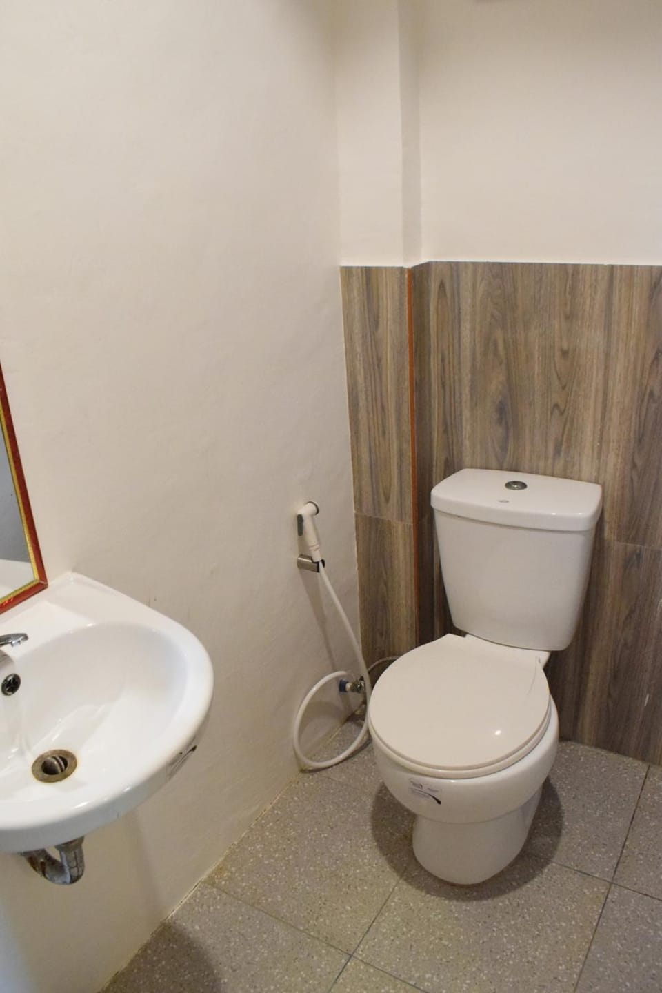 3 Bedroom House in General Luna House in General Luna