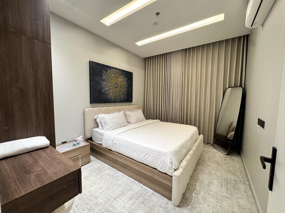 Bed, Bedroom, wardrobe, air conditioner