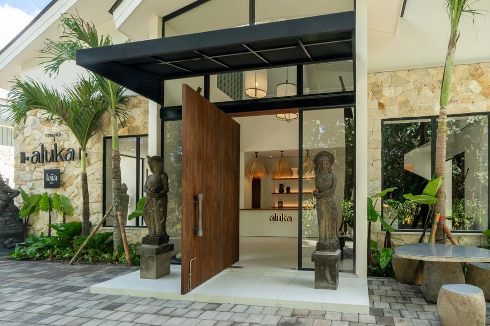 Property building, Lobby or reception