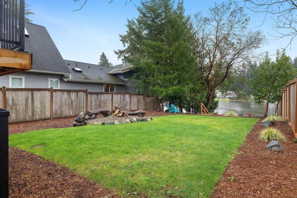 Long Lake Waterfront Retreat with Private Dock House in Lacey