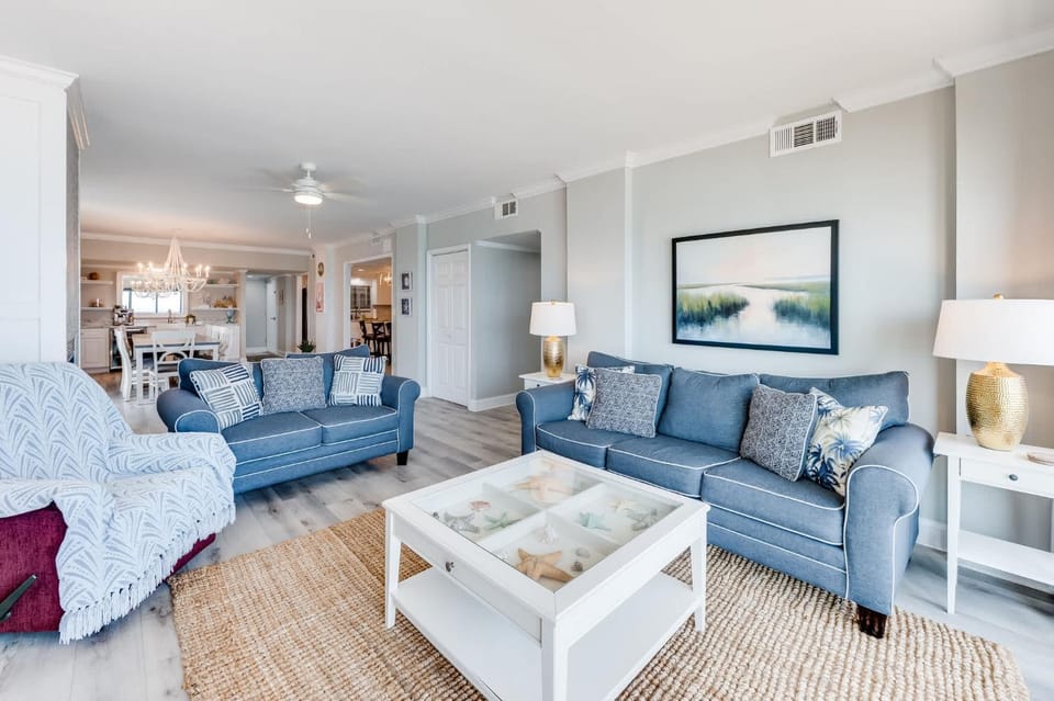 5 Bedroom Penthouse with Amazing Oceanfront Views House in Cherry Grove Beach