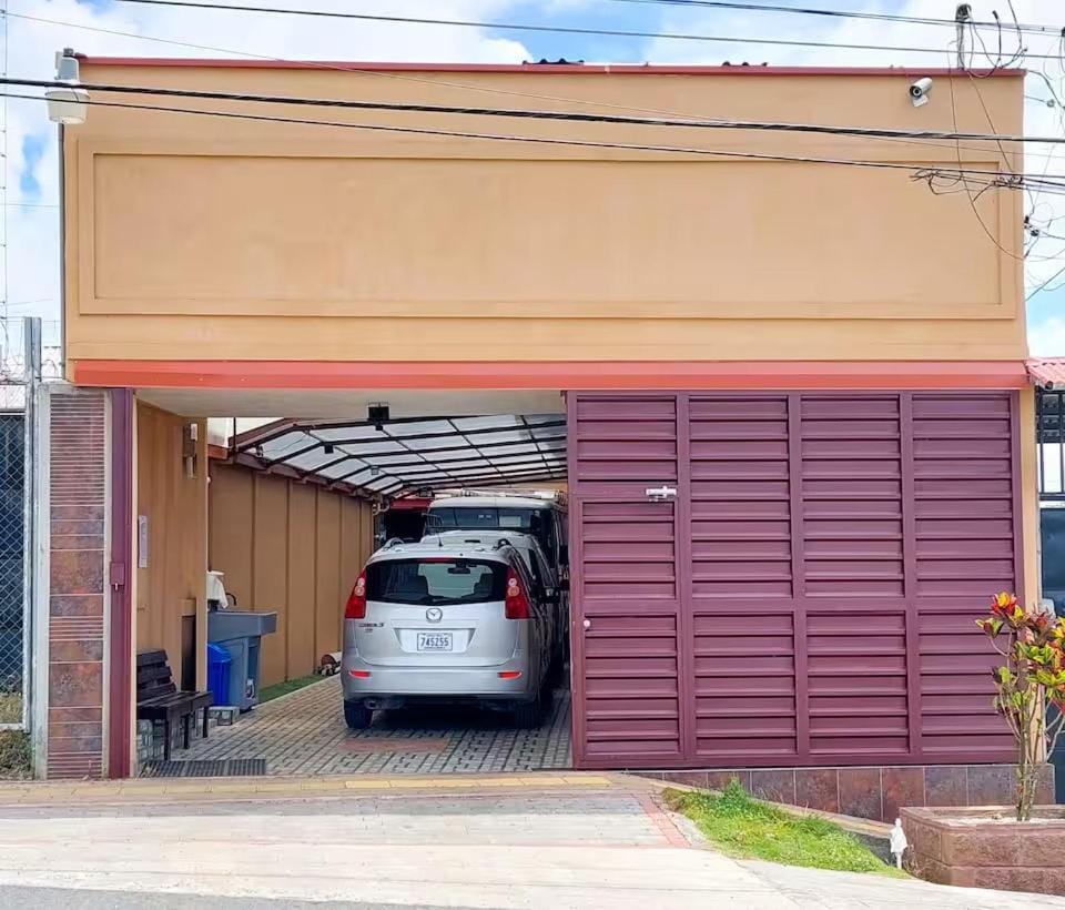 Apartamento 4 Tec Apartment in Cartago Province, Costa Rica