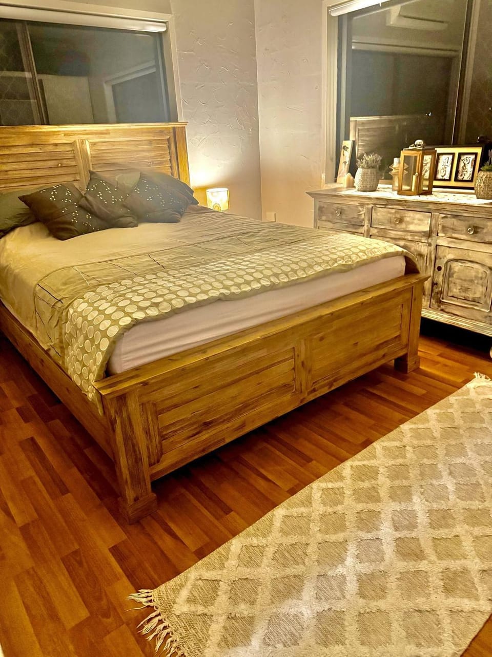 Bed, Bedroom