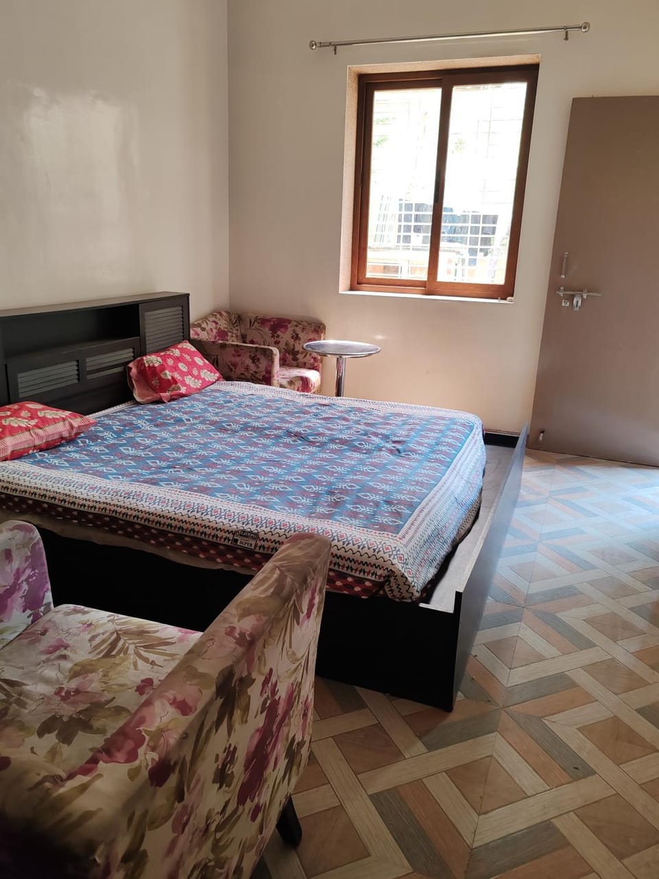 Cnc Hostel in Vadodara