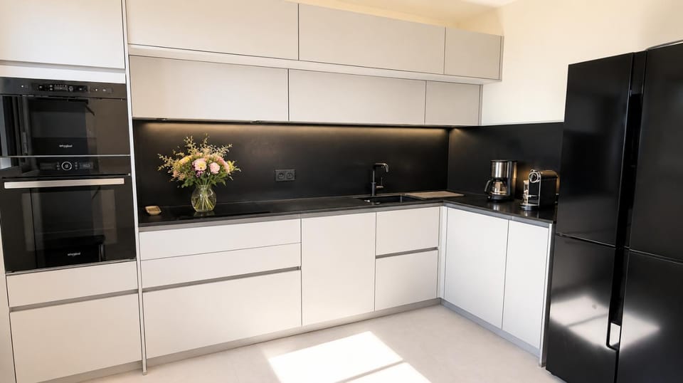 Kitchen or kitchenette, Communal kitchen, stove, stove, kitchen, kitchen