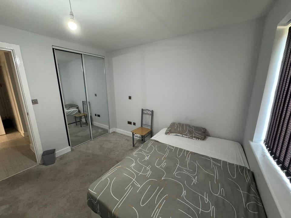 The Slough Residence - 2 Bedroom Apartment in Slough