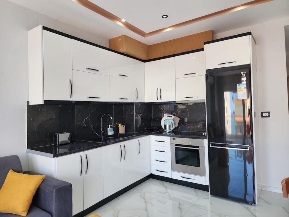 Sole Sea View Apartment Apartment in Sarandë