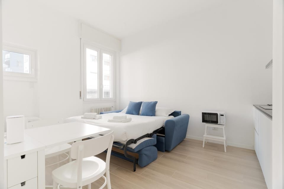Night, Living room