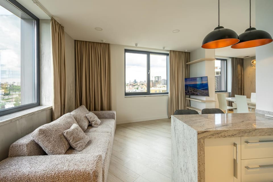 TV and multimedia, Living room, Dining area