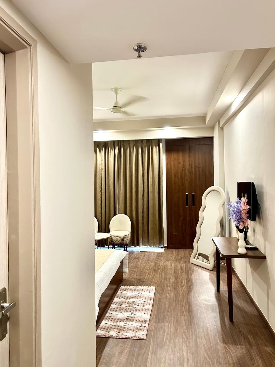 Veloria Grand Suites Apartment in Haryana