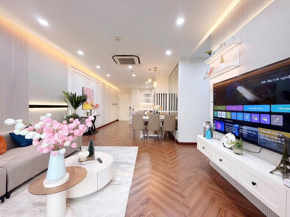 SUSU HOUSE - Vinhomes Time City Apartment in Hanoi