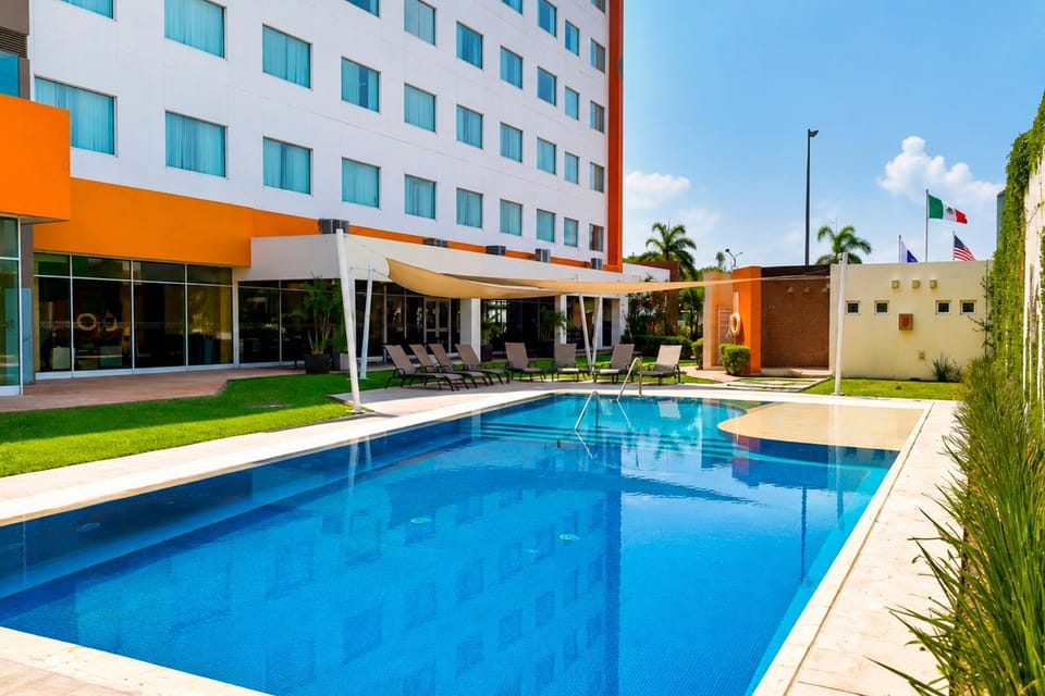 Pool view, Swimming pool