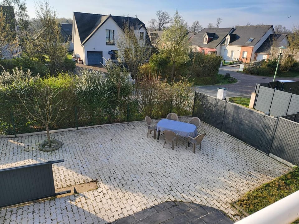 Maison familiale avec jardin proche Rouen & Zénith House in Rouen