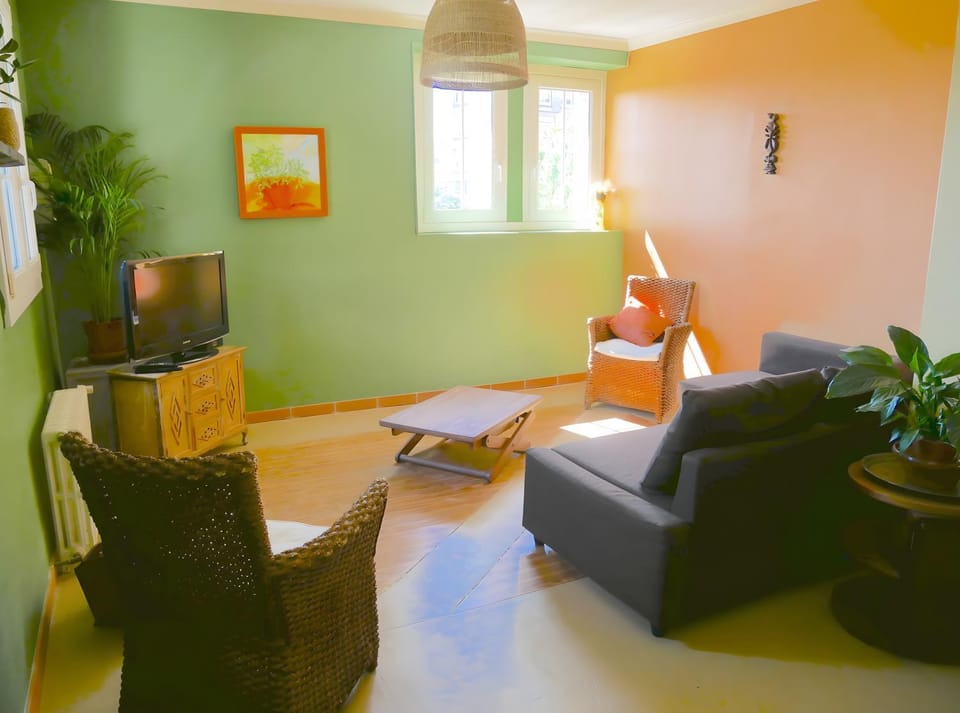 Property building, Living room