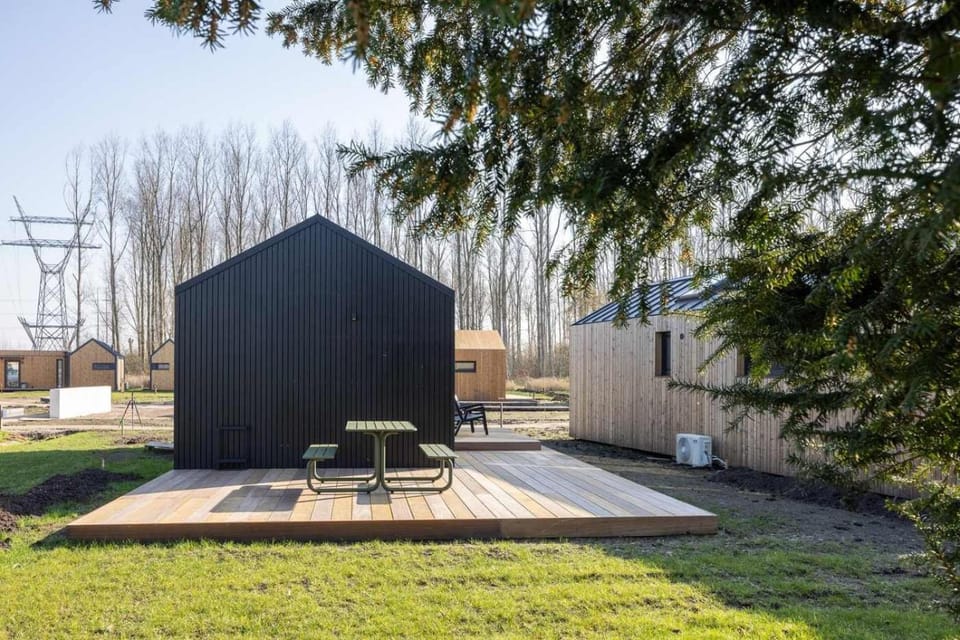 Tiny house with wooden deck in Oud Ade - Tuin van Keet - 30 House in South Holland (province)