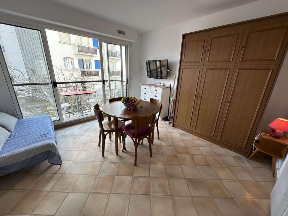 SJ240-055 - Studio 3 couchages - SAINT JEAN DE MONTS Apartment in Saint-Jean-de-Monts