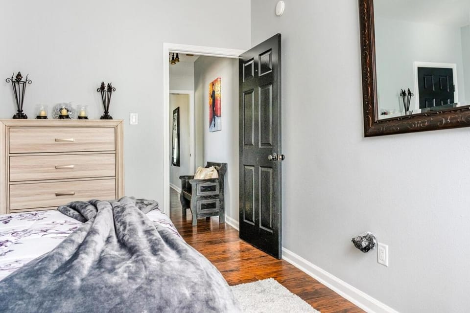 Duplex on Dixon Apartment in New Orleans