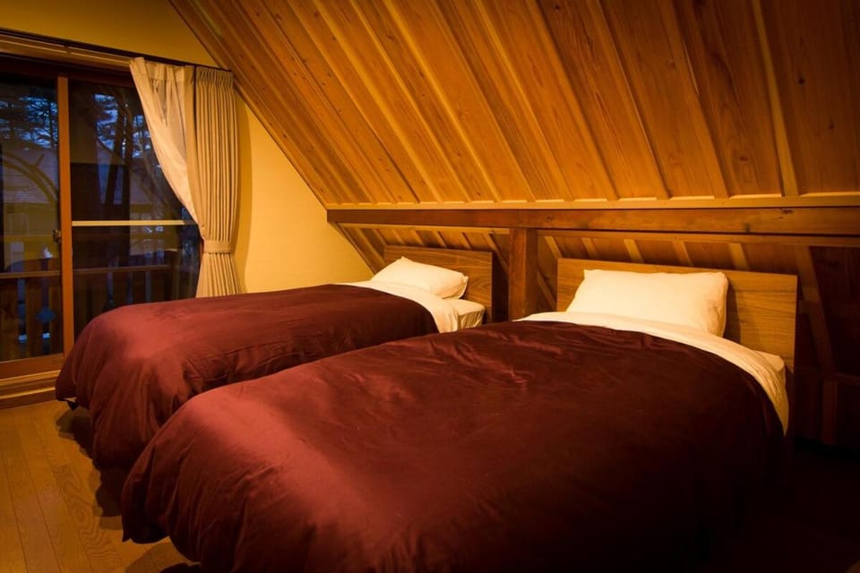 Morino Chalets Larch Peak House in Hakuba